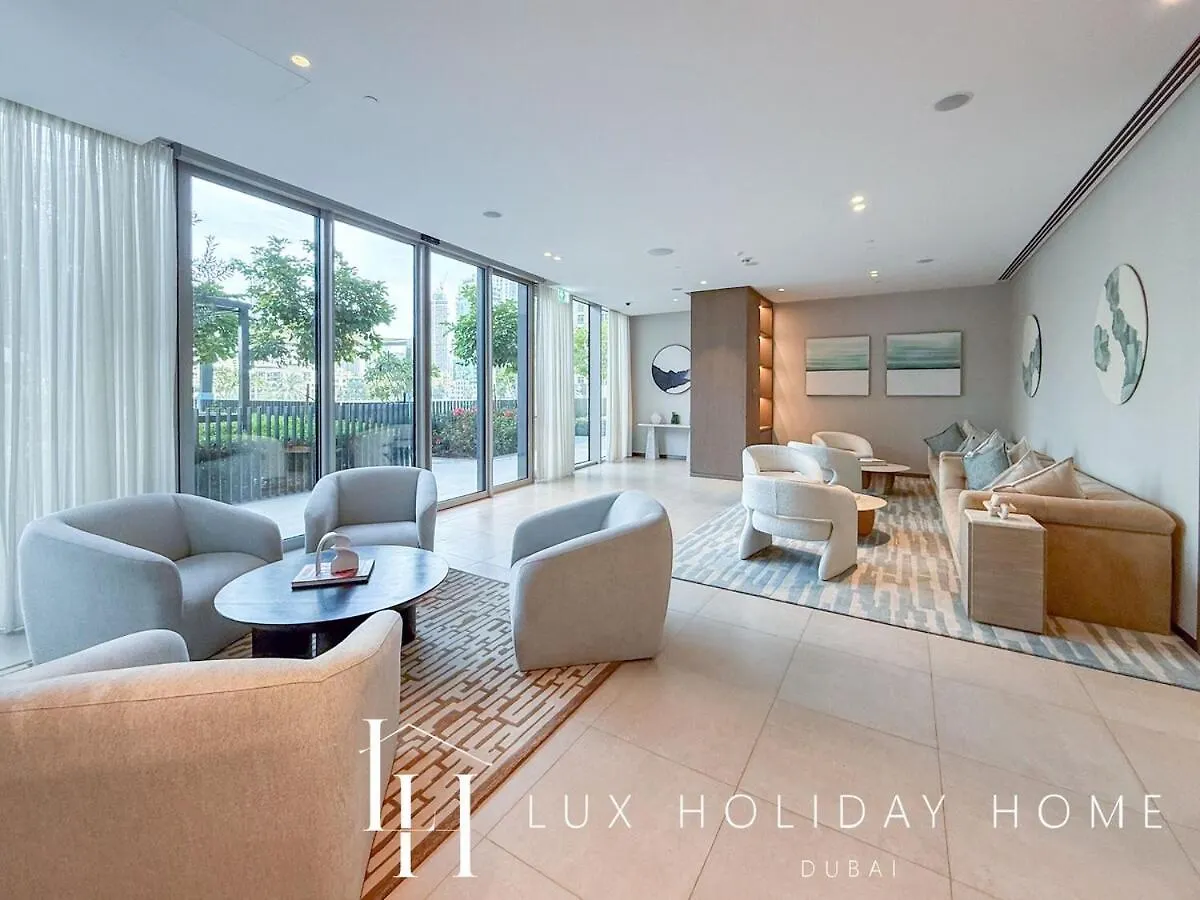 Lux The Grande Signature Skyline Suite 2 Dubai
