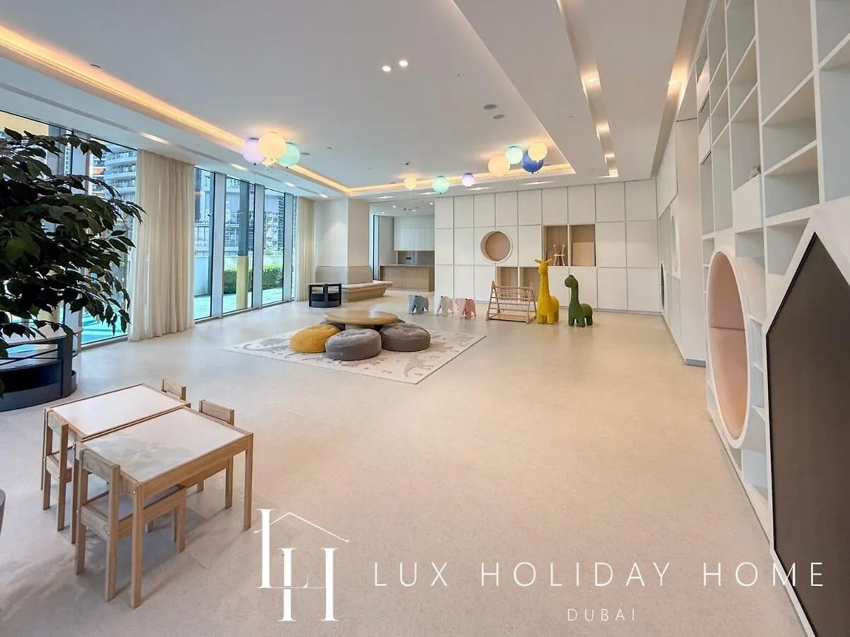Lux The Grande Signature Skyline Suite 2 Dubai United Arab Emirates