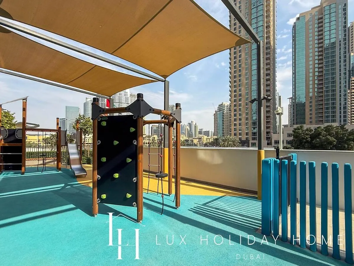Lux The Grande Signature Skyline Suite 2 Dubai Apartment