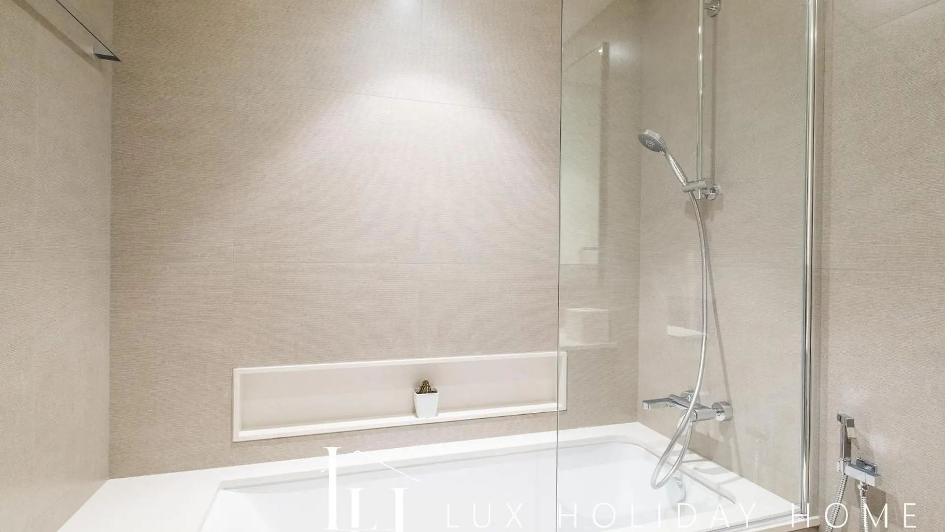 Apartment Lux The Grande Signature Skyline Suite 2 Dubai United Arab Emirates